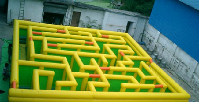 Portable Inflated Labyrinth in Newtown